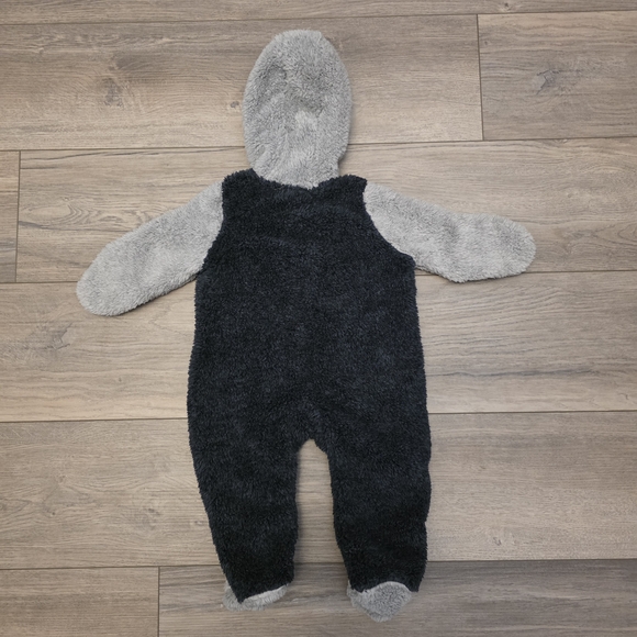 NFL Blue and Gray Chicago Bear Fuzzy Footie with Bear Ears - Picture 3 of 7